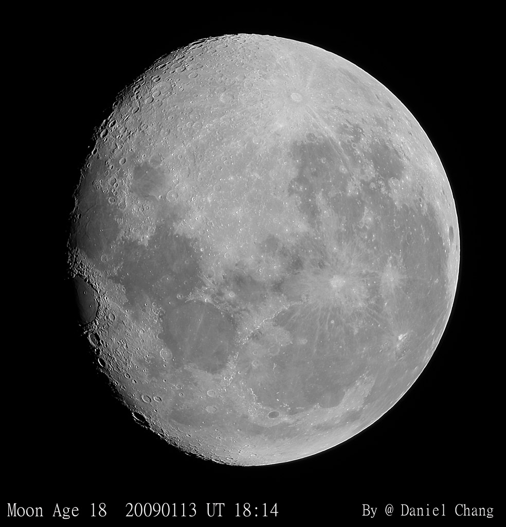 20090113 UT 1814 Moon age 18.jpg