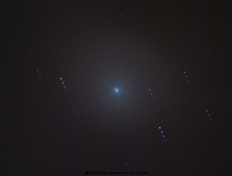 lulincomet_021709.jpg