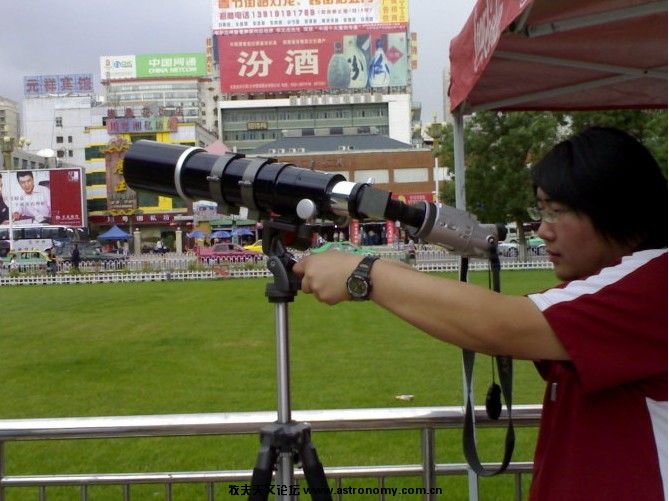 转接望远镜与数码相机.jpg