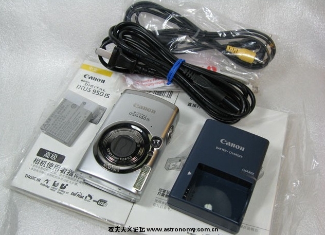 ixus950.jpg