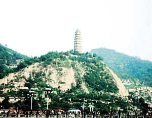 延安宝塔山.jpg