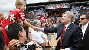 tp-canadaday-rtr258e2.jpg