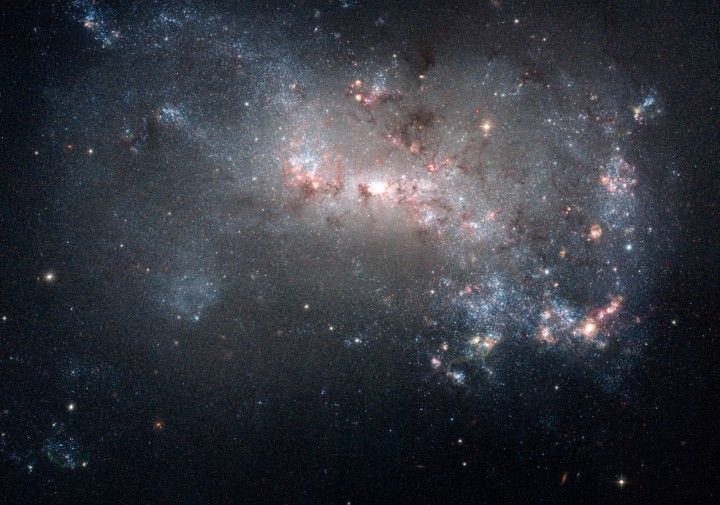 NGC4449：一个小星系的特写.jpg