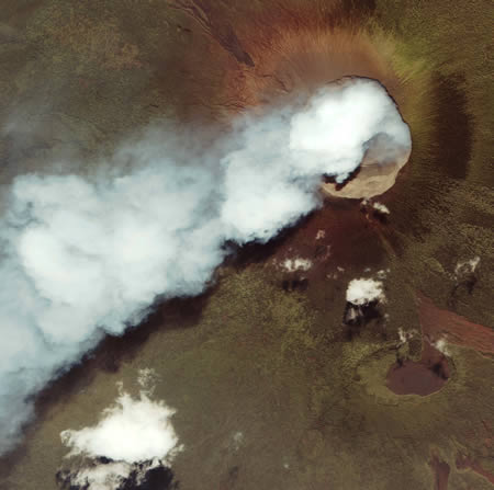 东非尼亚贡戈火山爆发.jpg