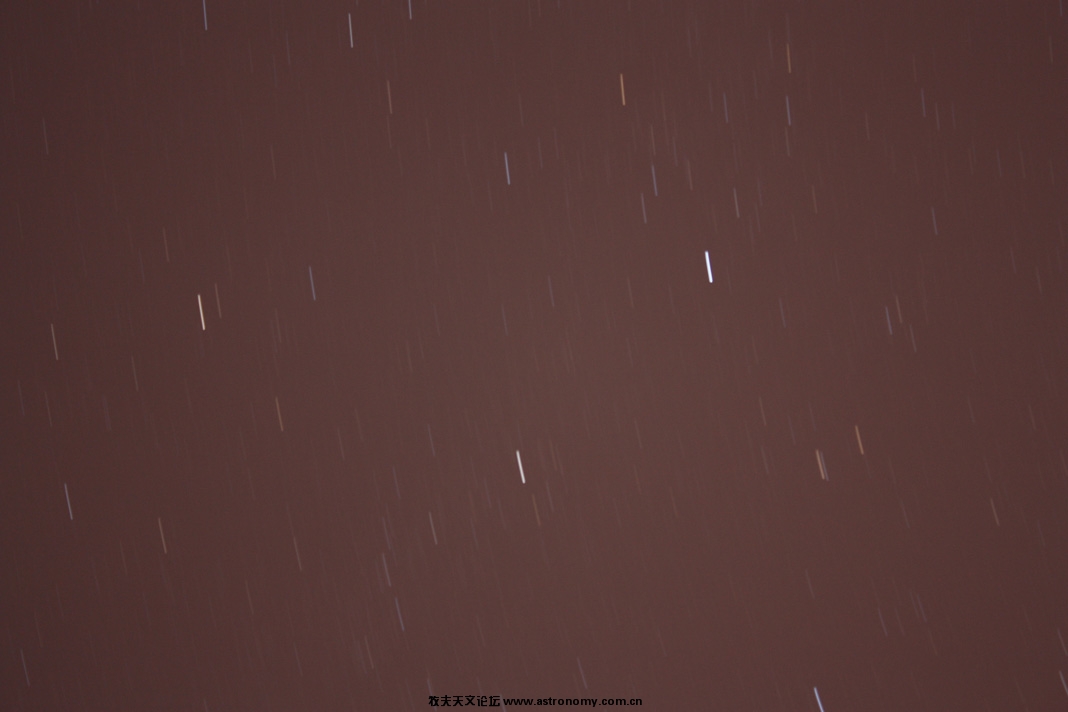 ISO-200，210s，F5.7