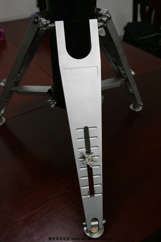 2ADM8819.jpg