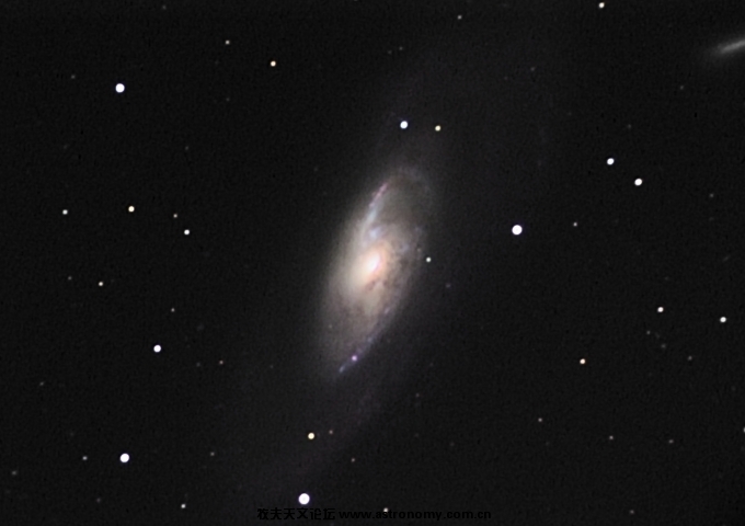 m106.jpg