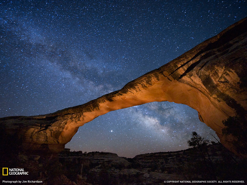 天然桥夜晚星光灿烂，犹他州.jpeg