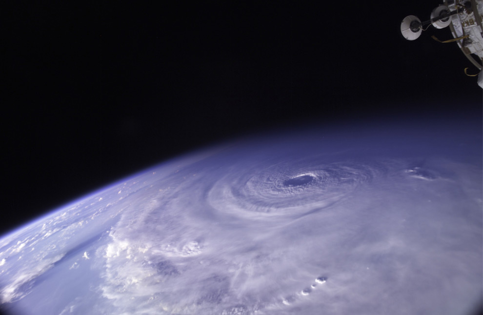 8_20Hurricane_pictures_from_space.jpg