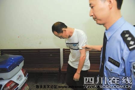 醉酒骑电瓶车撞人者接受调查