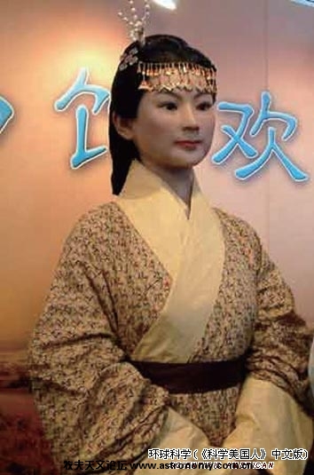  21 1972年7月30日，我国考古工作者在发掘湖南长沙东郊的马王堆汉墓一号墓时，发现了一具2,100多年的女尸， ...