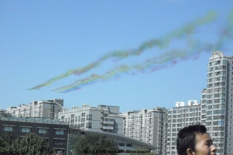 空警2000-J7.jpg