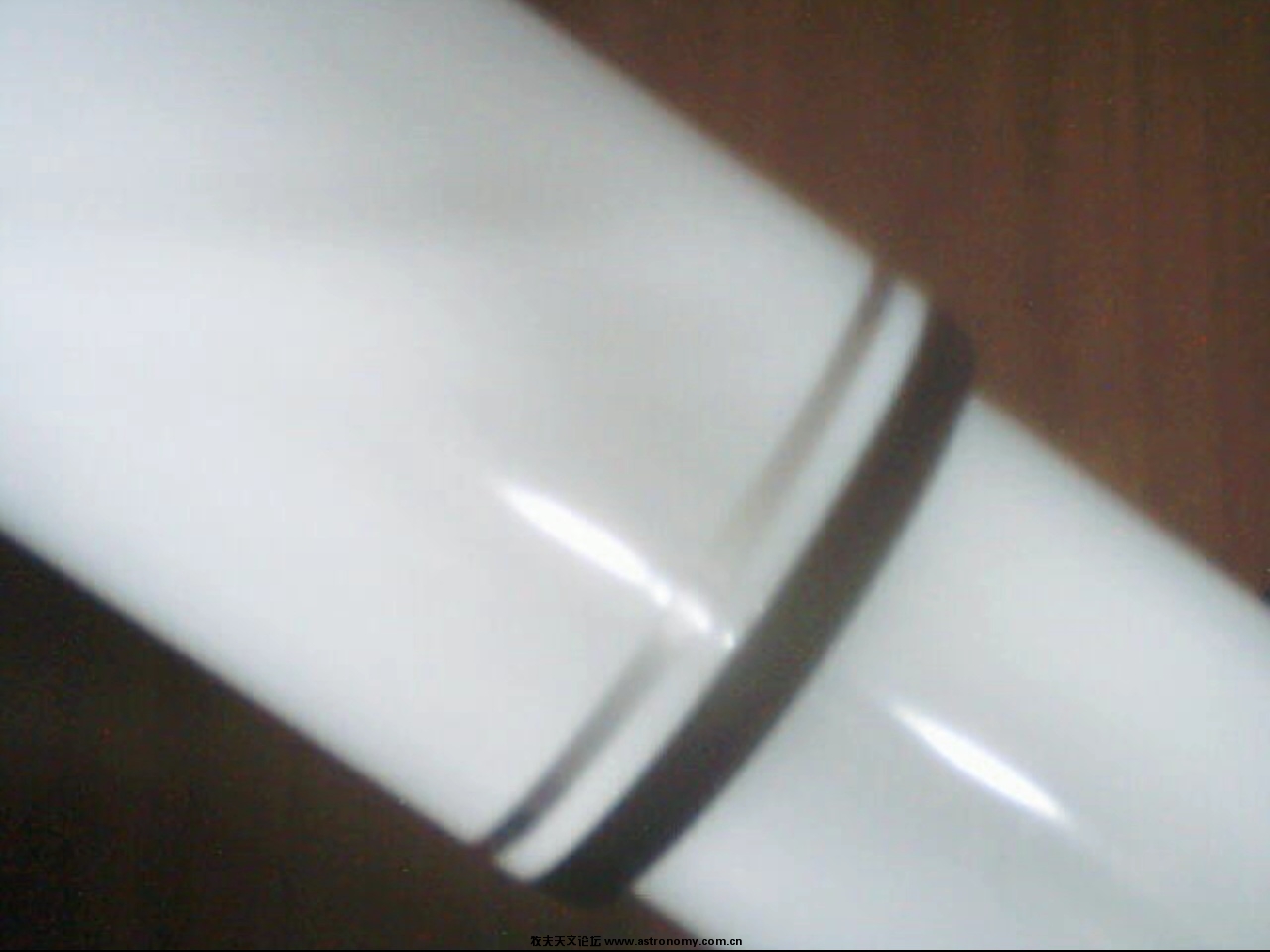 镜筒上有标志性的东西,这个可不是画师特有的