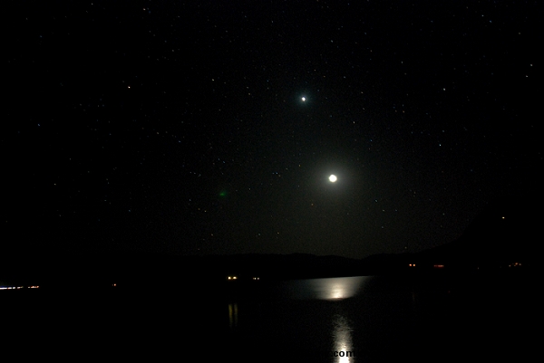 DSC泸沽湖星空.jpg