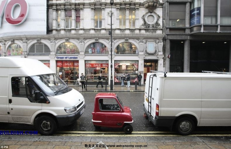 82_1_the_smallest_compact_car.jpg