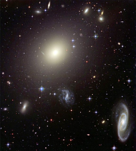 Abell S0740星系.jpg