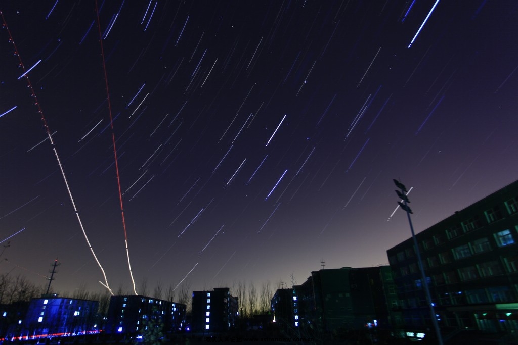 狮子星轨迹.jpg