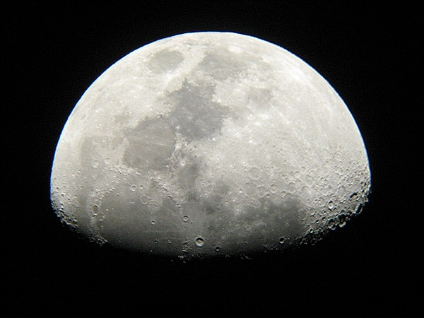 moon 083_副本.jpg