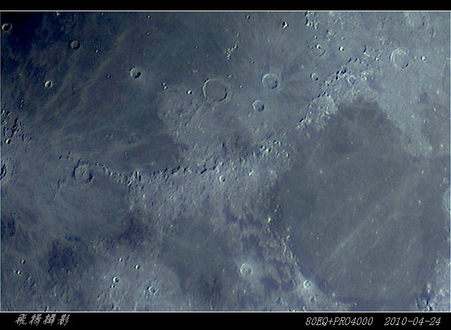 10424月面-01.jpg