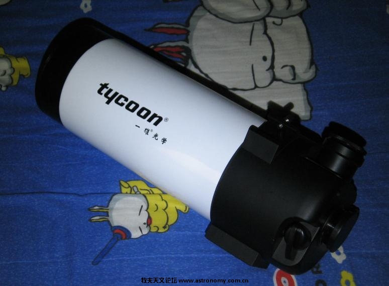 MAKA901200.jpg