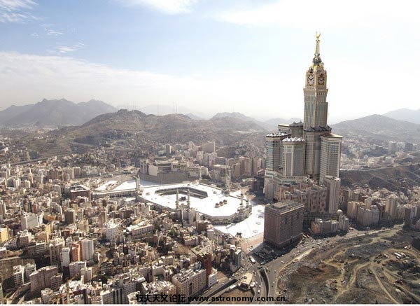 Th-Makkah-Clock-Royal-Tower-2.jpg