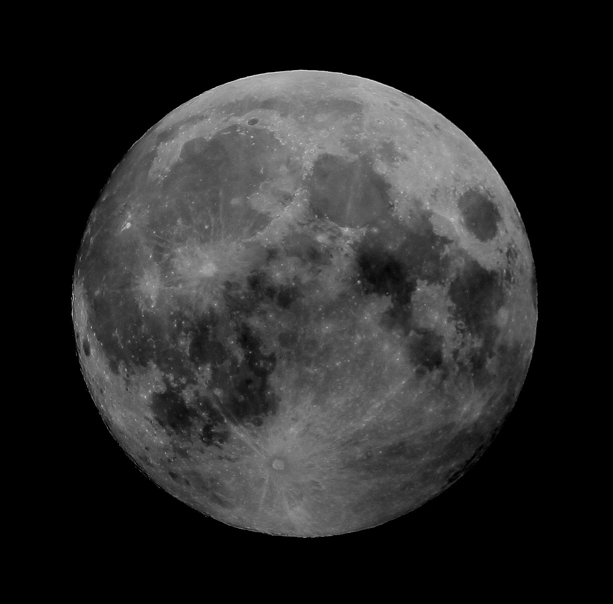 MOON_2.1.JPG