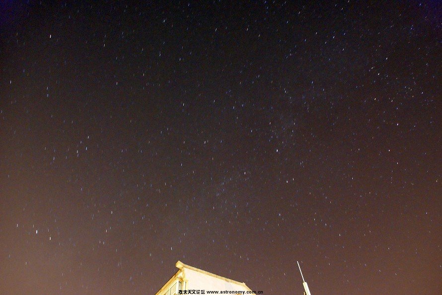 小区内的星空