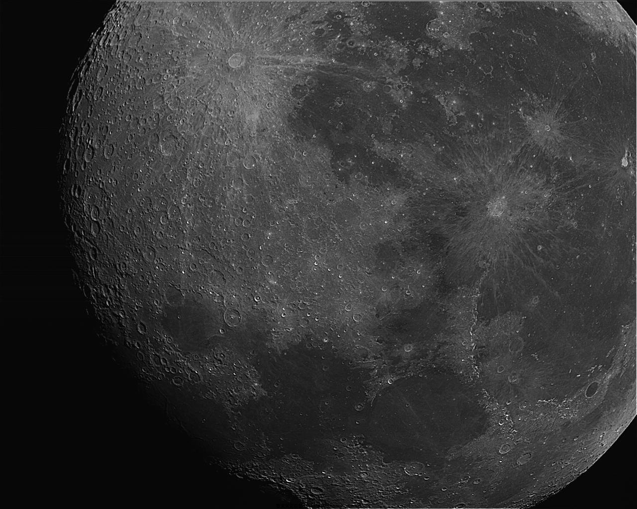 20100827moon-800mm.JPG