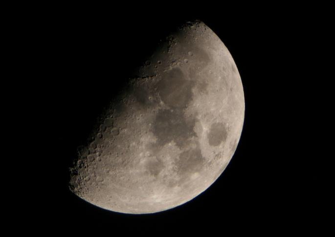 moon 077ps.JPG