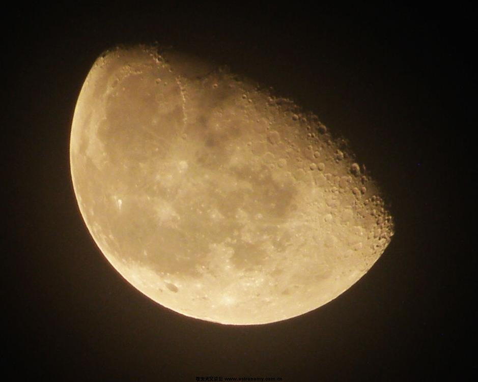 moon1.JPG