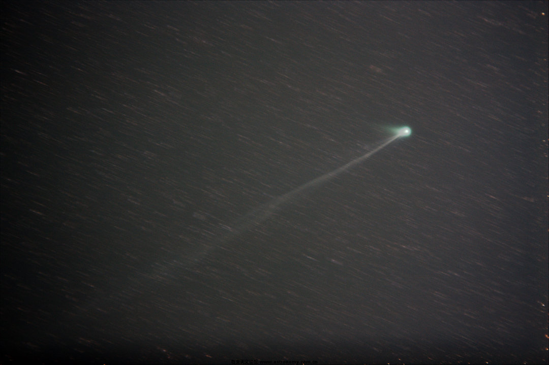 C2009 R1 McNaught.jpg