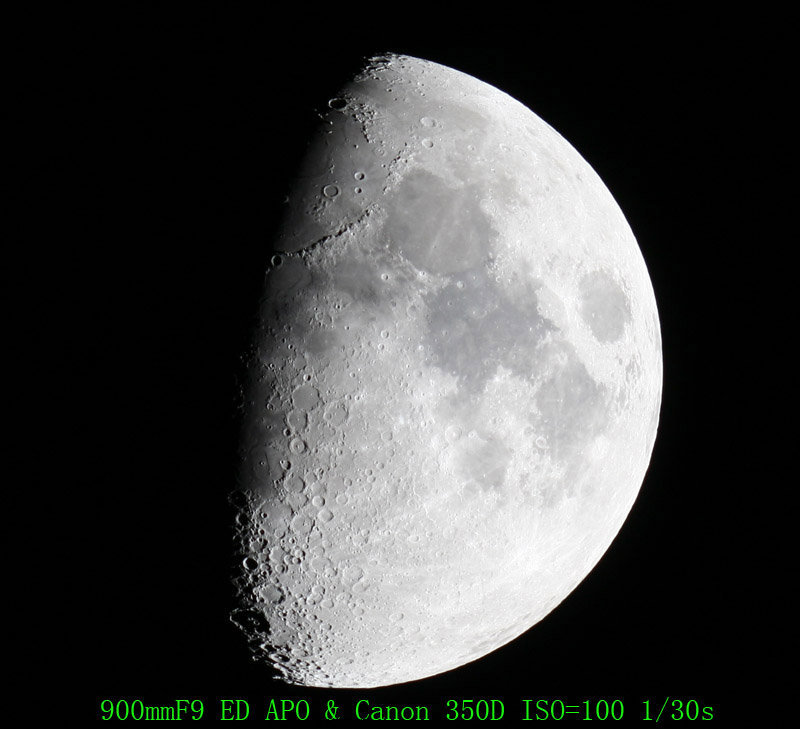 07. 100ED拍的月亮.jpg