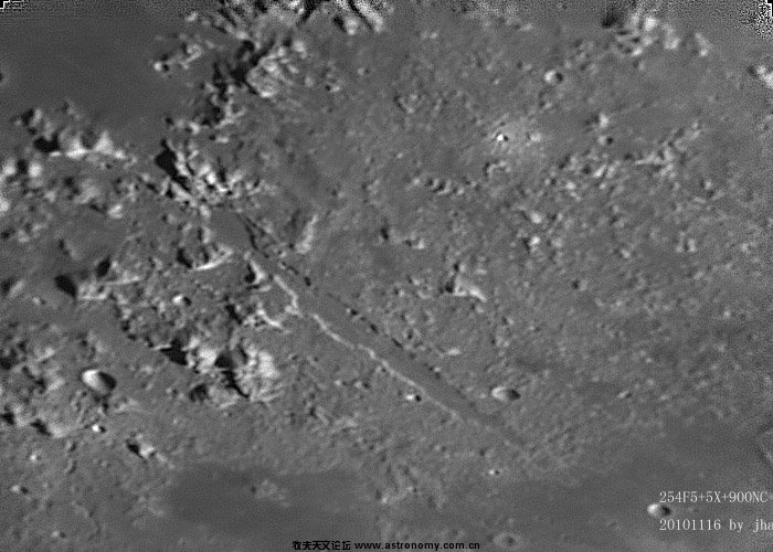 Moon_R_16_11_2010_210637_pp.jpg