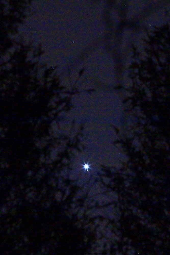 小光圈-超高感下的木星和木卫(ISO12800).jpg