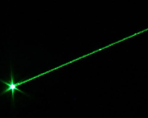 PQLBA-532nm-100mW-Flashlight-Style-Adjust-Focus-Green-Laser-Pointer_3.jpg