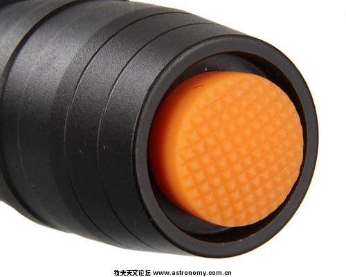PQLBA-532nm-100mW-Flashlight-Style-Adjust-Focus-Green-Laser-Pointer_1.jpg