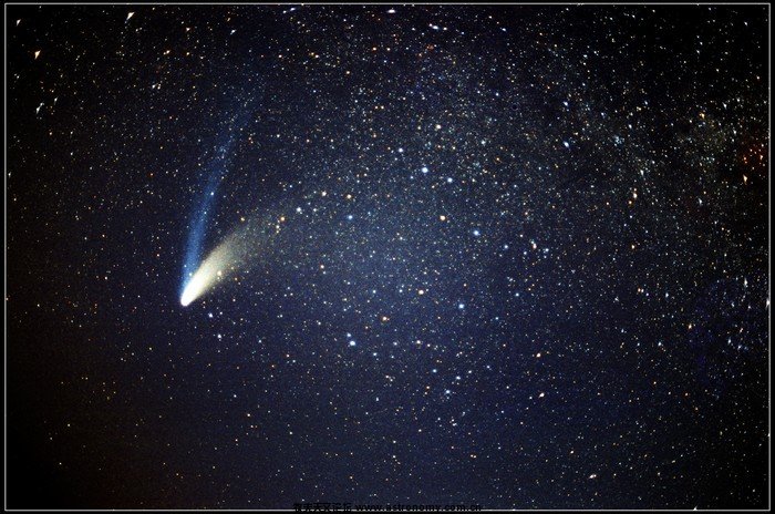 海尔-波普彗星.银河副本-1.jpg