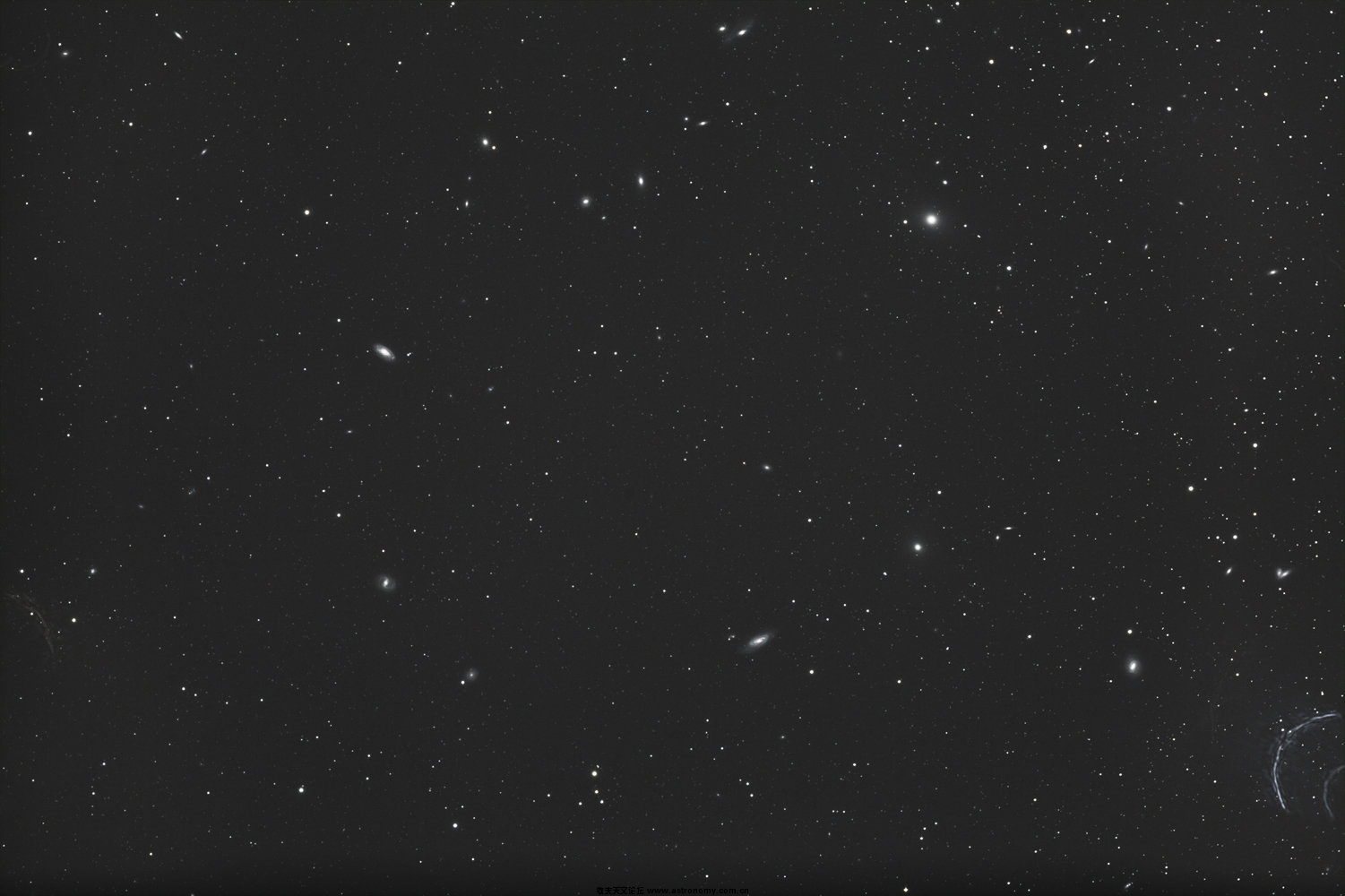 m89x4_s.jpg