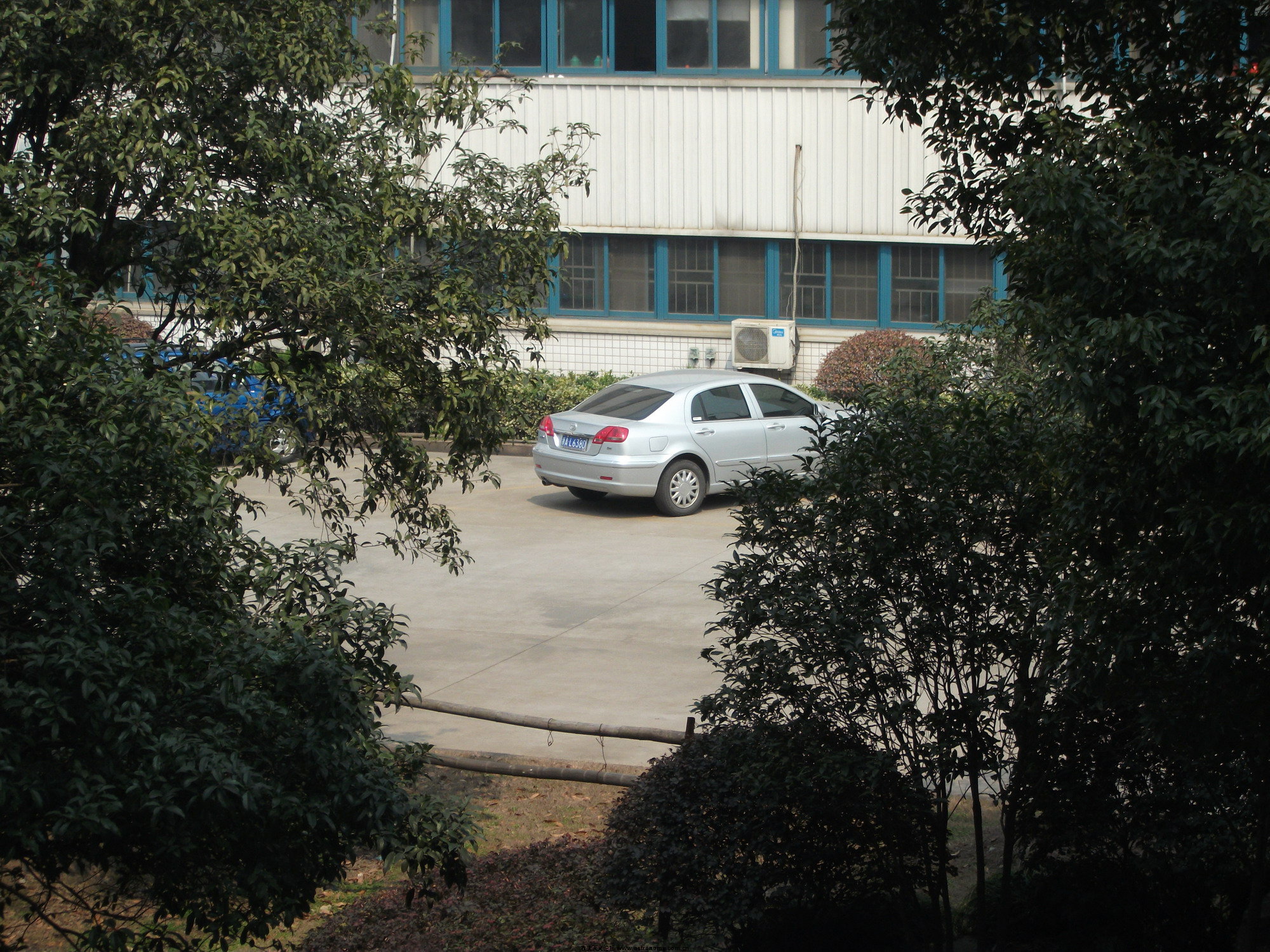 DSCF1027x.jpg