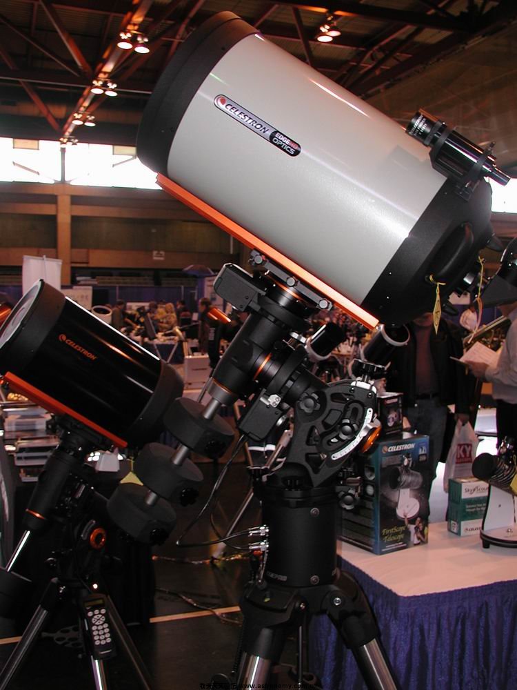 2010 NEAF Celestron Scope Large.jpg