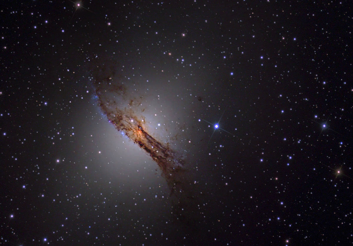 ngc5128hr.jpg