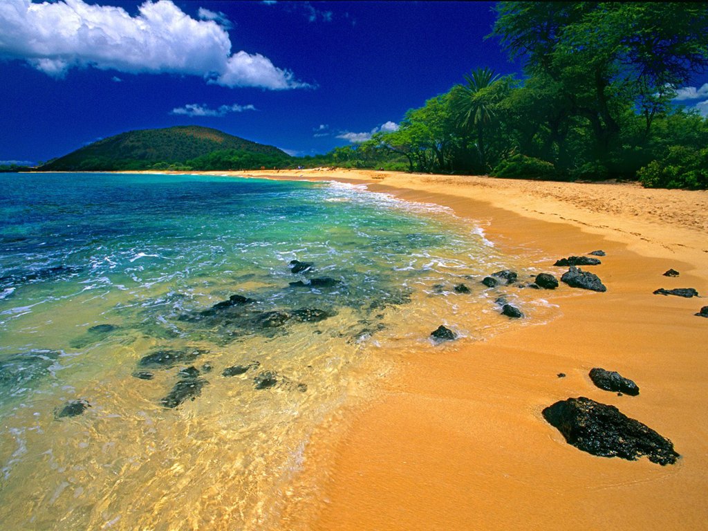 Big Beach Maui Hawaii.jpg