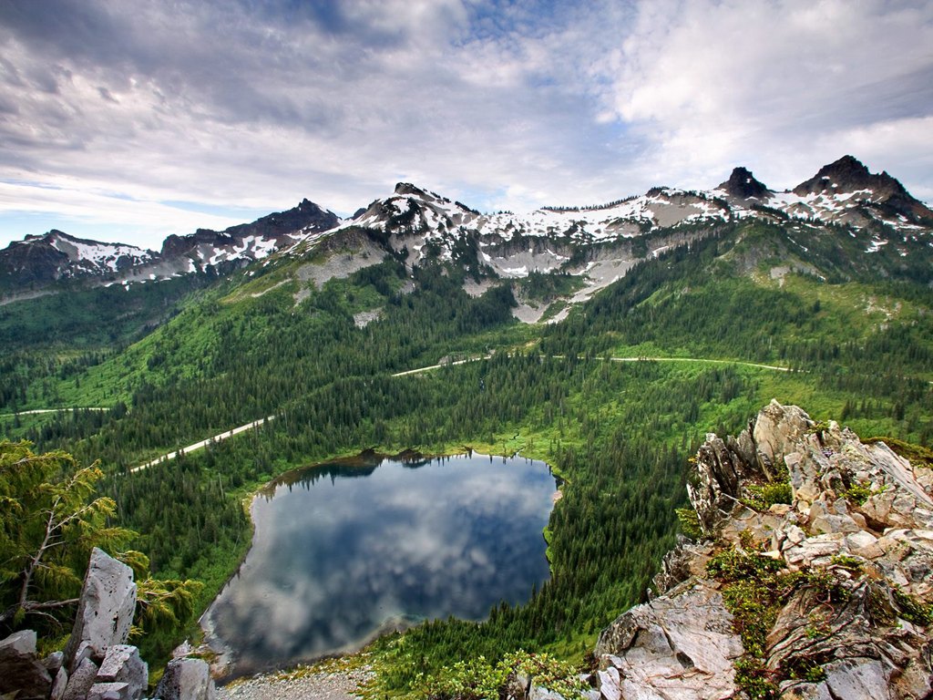 Lake Louise and Tatoosh Range Mount Rainier National Park Washington.jpg