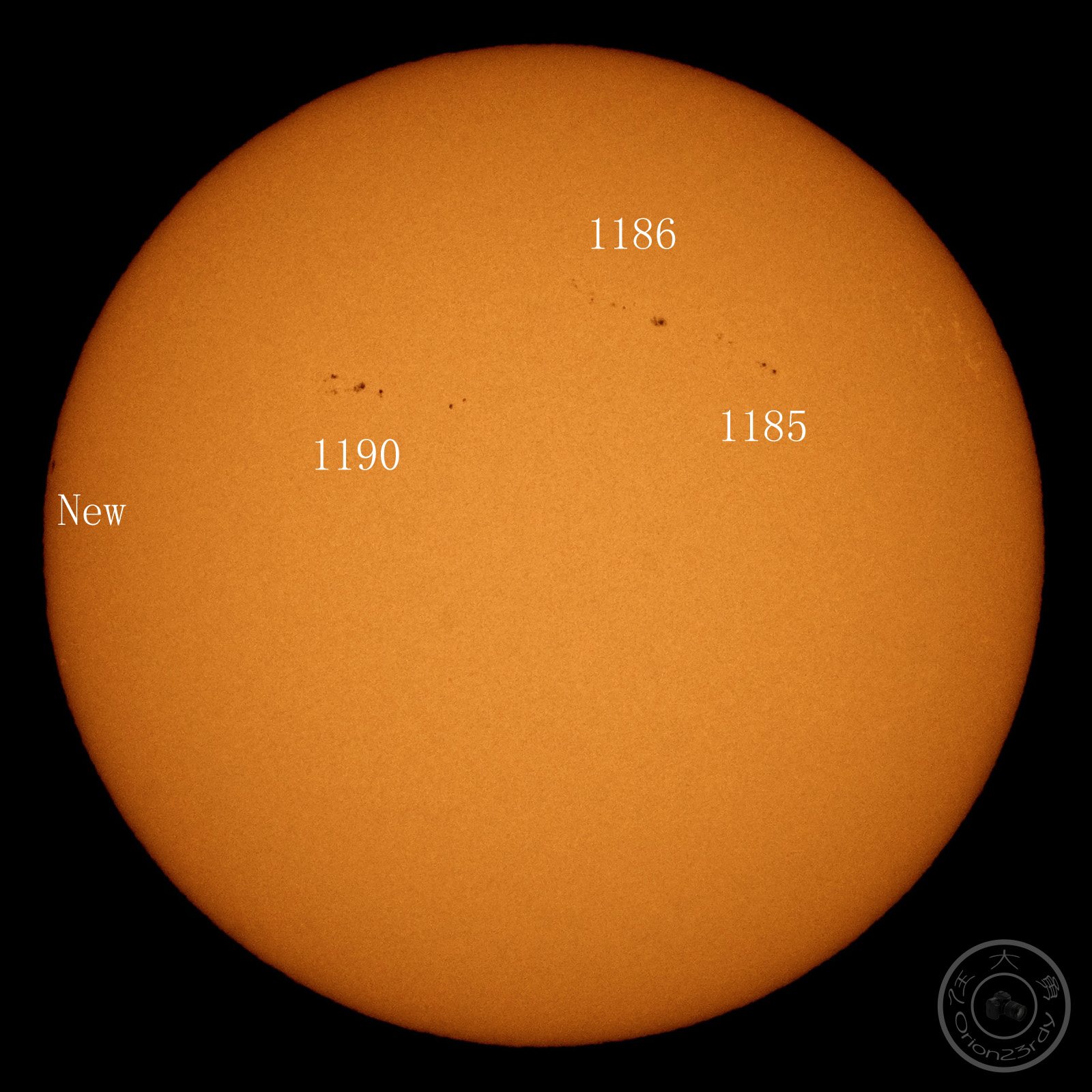 2011-04-12sunspot副本.jpg