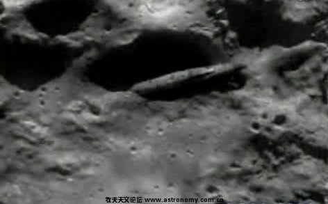 月球上的飞船，近距离2.jpg