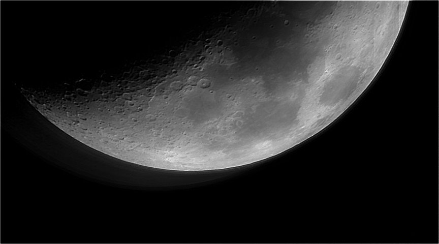 20110509moon.jpg