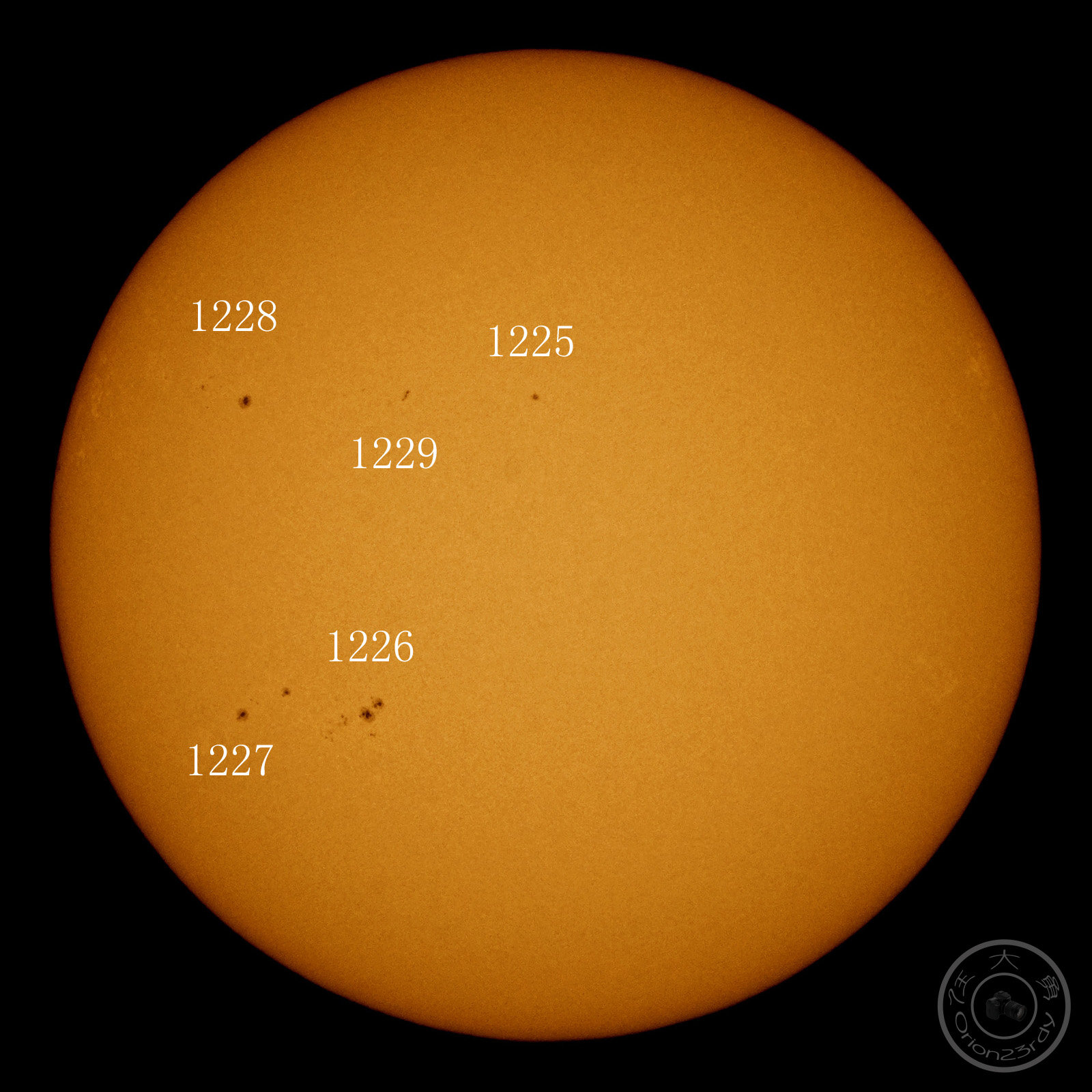 2011-06-01sunspot副本.jpg