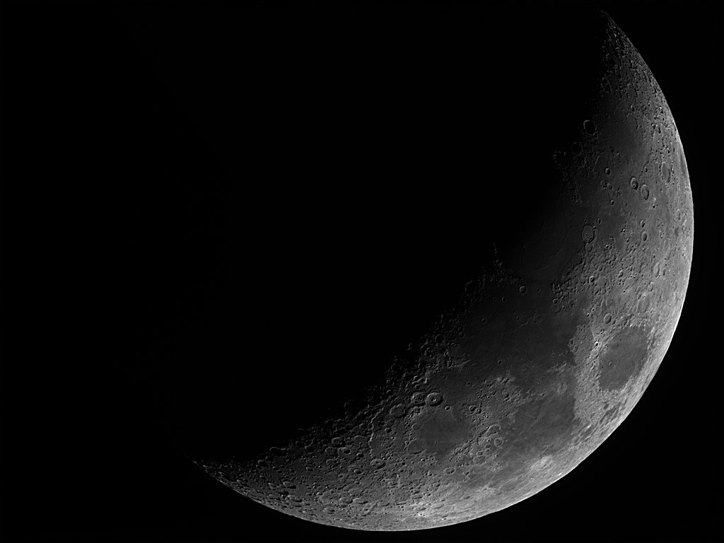 moon_80apo_Q5.jpg
