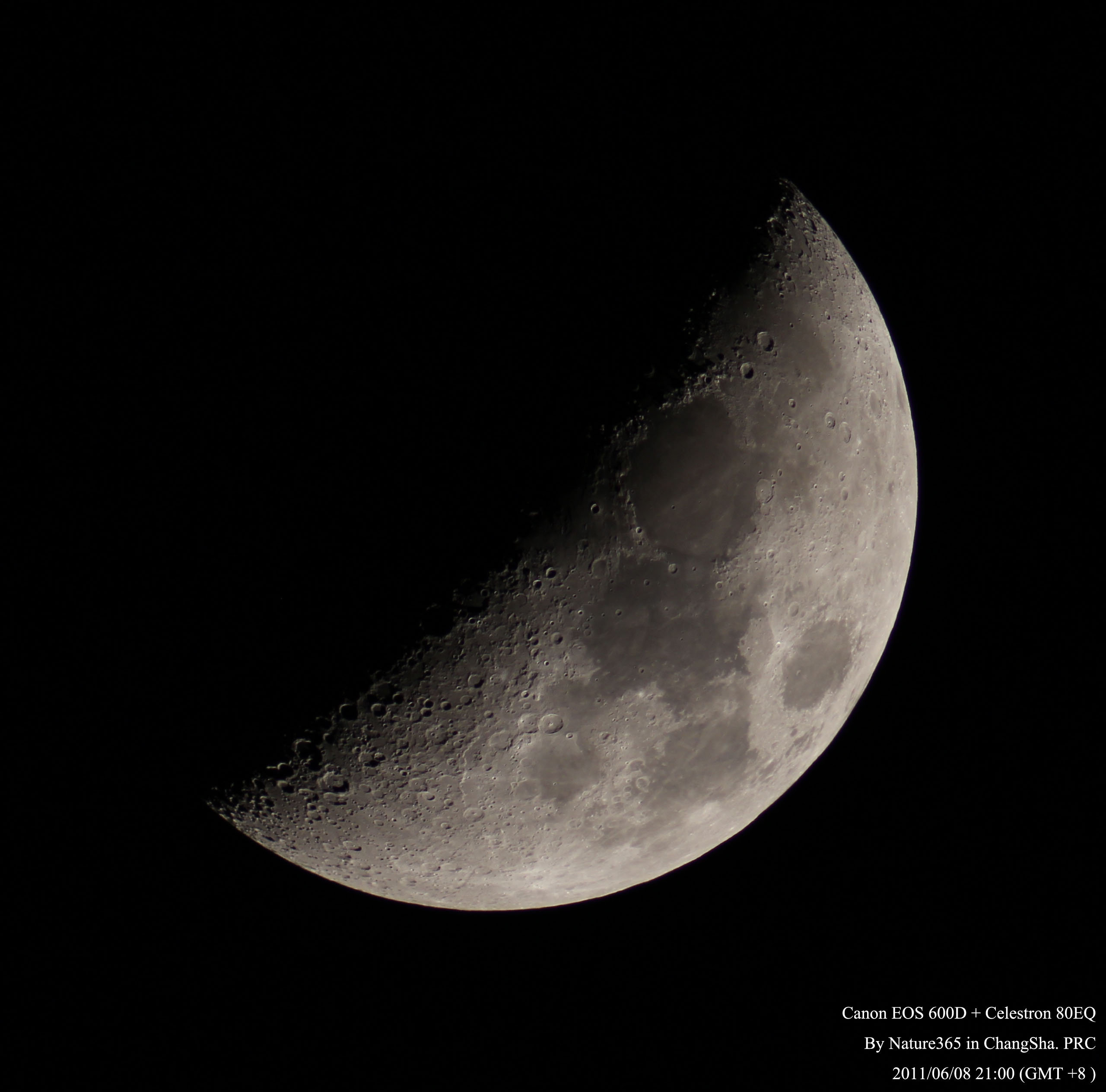 moon1.jpg