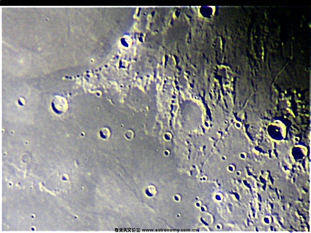 moon r.jpg